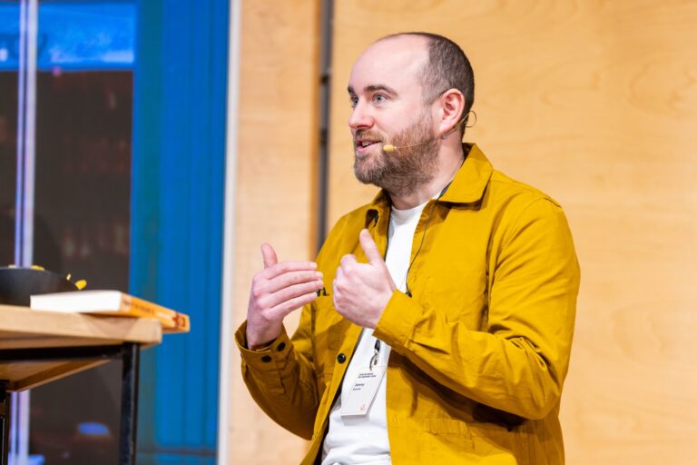 Instagram post from nedediciones. This post is in position 2.